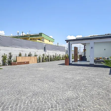 1 Bedroom Cozy In Holiday home